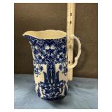 Flow blue pitcher 8.5ï¿½ T