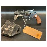 Rossi Revolver 32 With Holster