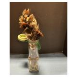 Feather arrangement decor