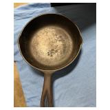 Cast Iron Skillet 5x