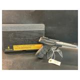 Browning Buck Mark Pistol 22