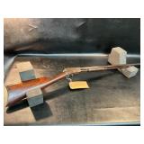 Winchester 1890 Rifle 22 Short crack in forearm