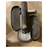 Stamina in motion compact elliptical