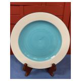 Garden Ridge 8' plates (6) chip in one