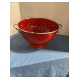 Enamelware colander