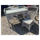Wicker desk/vanity with chair