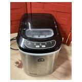 Igloo Ice Maker