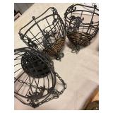 3 matching hanging flower pots, iron