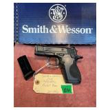 Smith&Wesson CSX Pis. 9mm IOB W/ 2 magazines