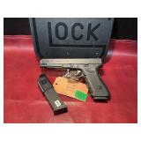 Glock 35 Pis.40cal W/ 2magazines &case