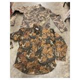 Menï¿½s outdoor hunting apparel S/Med/XLarge