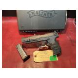 Walther P22 Target Pistol 22LR 2magazines &case