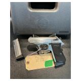 Walther PPK/S Pistol 22LR 2magazines&case