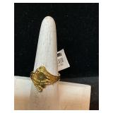 Costume flower ring/gold platedï¿½ size 7 1/2