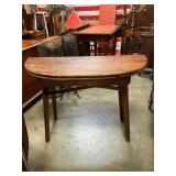 Fold-up wood table