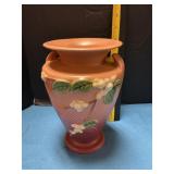 Roseville Pottery ï¿½ Snowberry ï¿½ Pattern Vase