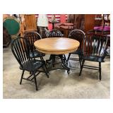 Table w/ metal base 42ï¿½ R top & 5 wood chairs