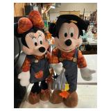 Disney Mickey & Minner Harvest greaters 22ï¿½ T