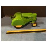 Metal John Deere Tractor