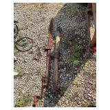 Clamp and single tree