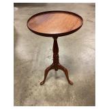 Wooden plant stand 21' tall