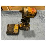 DeWalt compact wrench with charger