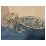 Westmoreland miniature Punchbowl/divider plate