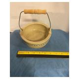 Stoneware crock bowl with handle