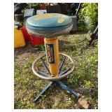 Shop Stool with swivel seat