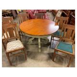 Pier 1 Pedestal table /six chairs