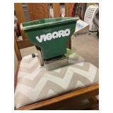 Virgo hand seeder