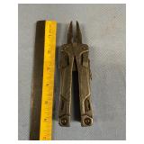 Leatherman OHT multi tool