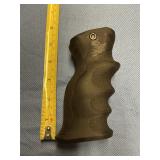 Handgun grips