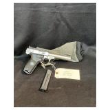 Smith & Wesson victory pistol 22 long rifle