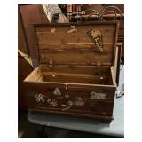 Wood chest