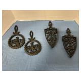 Cast iron trivets