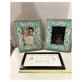 2 picture frames 5ï¿½x7ï¿½ / Shoe picture 13ï¿½x7ï¿½