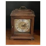 Mantle clock