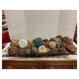 Wire basket with rattan decorative balls 35ï¿½x15ï¿½