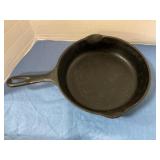 Wagner ware #6 cast iron skillet.