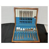 WM Rogers Silver plate flatware set in chest