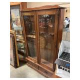 Gun cabinet (key does not turn)