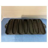 Cast iron corn muffin pan