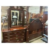 Wheat Queen Bed w/ Dresser & Mirror 7drawers