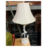 Lamp w shade