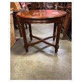 Oval wooden side table 26ï¿½x23ï¿½