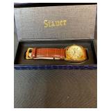 Menï¿½s stauer wrist watch