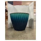Plastic flower pot 14ï¿½x18ï¿½