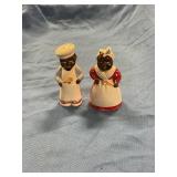 Aunt Jemima salt and pepper shaker