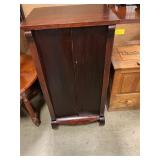 Antique Wooden cabinet 21ï¿½x17ï¿½x39ï¿½